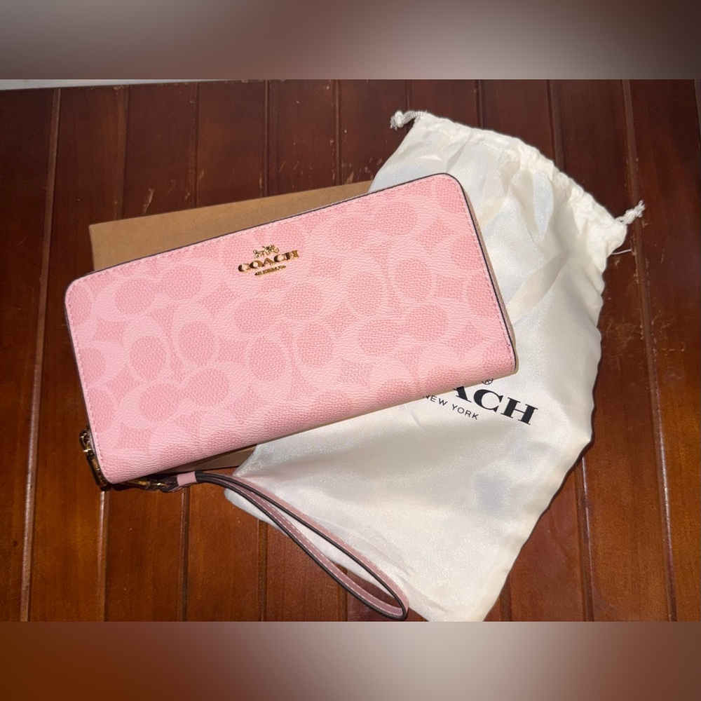 Coach Powder Pink Signature Wristlet